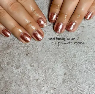 ネイル LAVISH nail salonのネイルデザイン