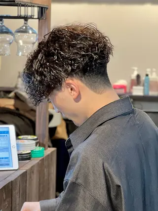 ショート パーマ メンズ メンズパーマ職人 加藤 弘貴のヘアスタイル