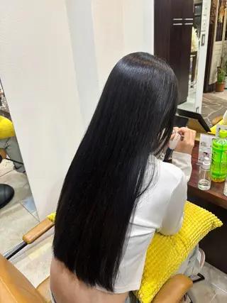 ロング HONOKA/矯正/ ボブ/艶感カラーのヘアスタイル