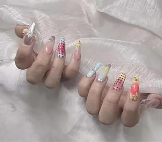 ネイル Lee Nailsのネイルデザイン