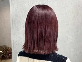 ミディアム 緑川 佳薫のヘアスタイル
