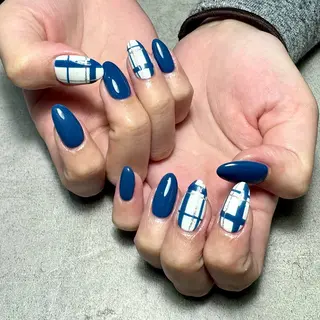 ネイル MERKABA／ 坂本のネイルデザイン