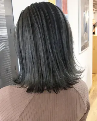 ミディアム ウルフ/デザイン/ 大阪/タカハシユウキのヘアスタイル