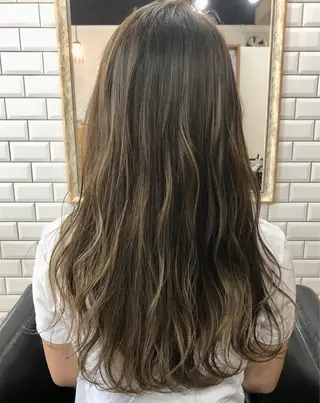 ロング カラー 橋本 敬介のヘアスタイル