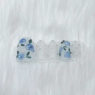 ネイル Tiary🤍 Sachikaのネイルデザイン