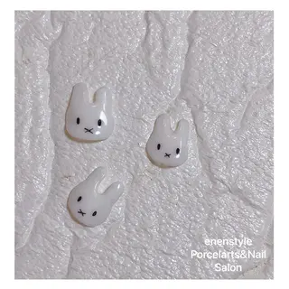 ミディアム ネイル 👑enen style👑のネイルデザイン