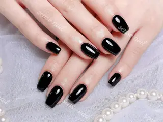 ネイル Queening 🦋のネイルデザイン