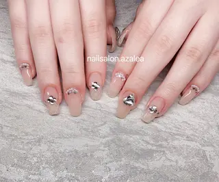 ネイル R inのネイルデザイン