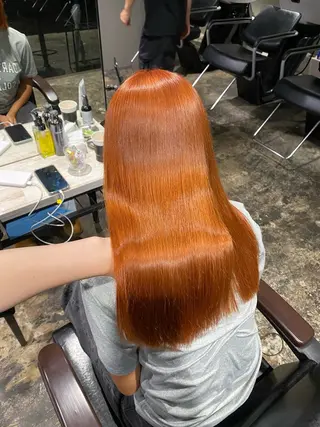 ロング ハイトーンカラー レイヤー/ juriのヘアスタイル