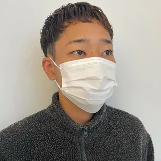 ショート カラー パーマ メンズ 🔥メンズカラー🔥 セヤシュウヘイのヘアスタイル