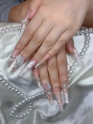 ネイル リセス 高田馬場💎のネイルデザイン