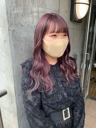 ロング カラー ミルクティーベージュ ブリーチ 店長 清水のヘアスタイル