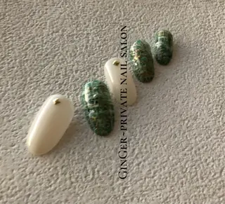 ネイル ginger nail&spaのネイルデザイン
