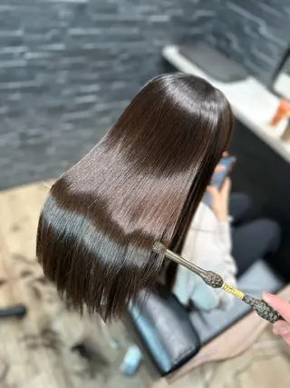 セミロング 髪質改善専門店 Lucasのヘアスタイル