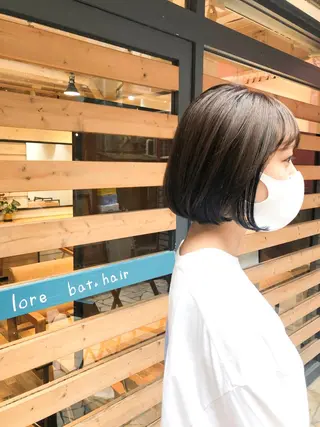 ショート カラー あずまぐち めぐみのヘアスタイル