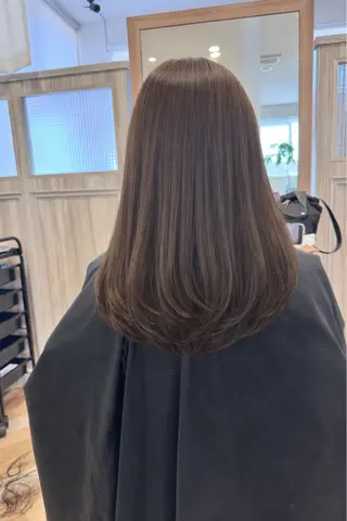 セミロング ✨髪質改善/ブリーチ /レイヤー/山下竣介のヘアスタイル