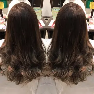 ロング カラー 岡本 智次のヘアスタイル