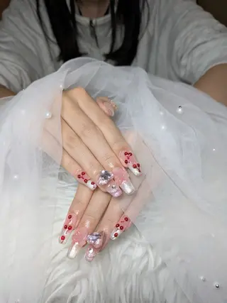 ネイル Queen Nail 柏店　クイーンネイルのネイルデザイン