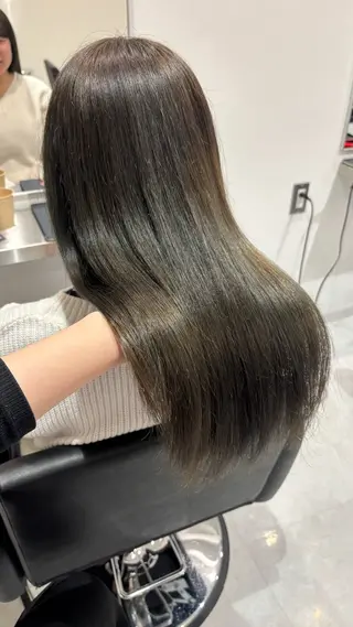ロング カラー 🎀透明感× 赤み消し🎀正源のヘアスタイル