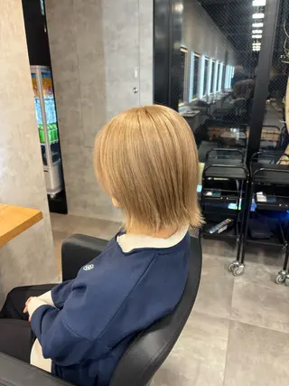 ロング カラー パーマ ヘアアレンジ 透明感ブリーチカラー 🌈TOMOHIROのヘアスタイル