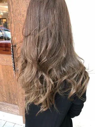 セミロング カラー 艶髪育成サロン 京橋　shinのヘアスタイル
