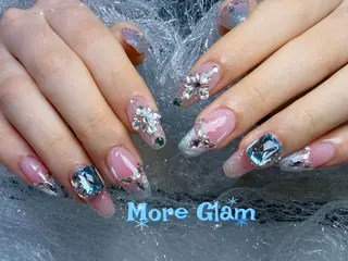 ネイル MoreGlam Nailsのネイルデザイン
