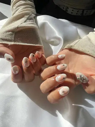 ネイル Nailstudio Hulmのネイルデザイン