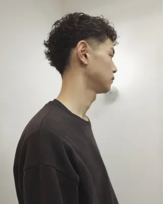 ショート パーマ メンズ メンズ専門ブリー チカラー⚡️リュウジのヘアスタイル
