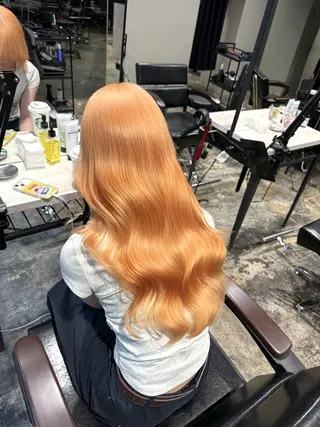 ロング カラー ハイトーン･髪質改善 MIOKAのヘアスタイル