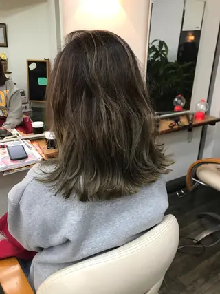 ミディアム カラー 芝 幸大のヘアスタイル