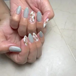 ネイル NAILSALON RandU...のネイルデザイン