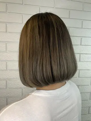 ミディアム カラー ニュアンスデザイン✄ YOU♡のヘアスタイル