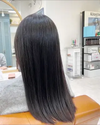 ロング ✨縮毛矯正✨艶髪✨️ 髪質改善✨鴻巣✨️のヘアスタイル