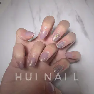 ミディアム めぐみのネイルサロン スタッフ練習のネイルデザイン