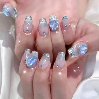 ネイル Kanon 🤍のネイルデザイン