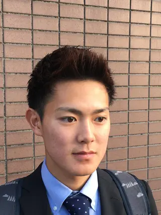ショート メンズ 牧 颯斗のヘアスタイル
