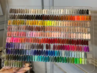 ネイル 石塚 葵のネイルデザイン