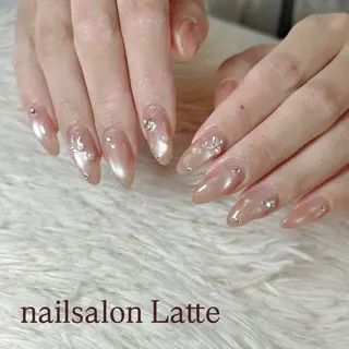 ネイル Nailsalon Latteのネイルデザイン