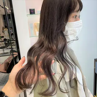 ロング カラー 相川 愛実のヘアスタイル