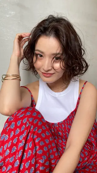 ミディアム パーマ 💖ボブ/縮毛矯正 顔周りレイヤー/ユイのヘアスタイル