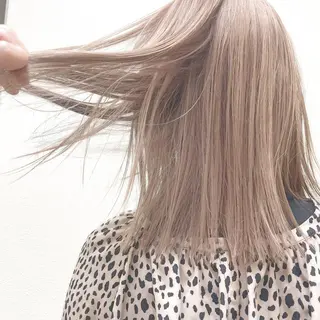 ミディアム カラー パーマ ヘアアレンジ メンズ キッズ ネイル マツエク・マツパ 切りっぱなしヘアボブ ミディアムヘアRYOのヘアスタイル