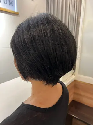 ショート 村中 逸紀のヘアスタイル