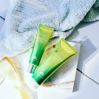 ショート カラー justbeauty CiNQのヘアスタイル