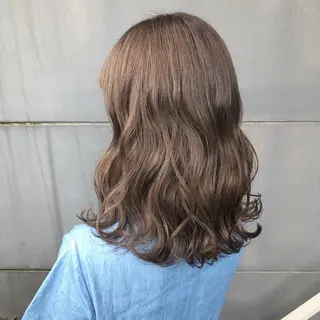 セミロング カラー 女性リピ90%🍨 🩷佐藤みずきのヘアスタイル