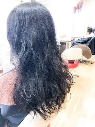 ロング 小澤 充のヘアスタイル