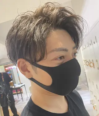 パーマ メンズ ﾒﾝｽﾞ＆ｼｮｰﾄ LEA山村真史のヘアスタイル