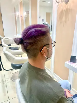 ショート カラー メンズ ミドウチ アヤカのヘアスタイル