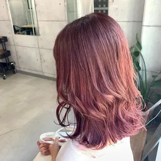 ミディアム カラー パーマ ヘアアレンジ メンズ キッズ ネイル マツエク・マツパ 切りっぱなしヘアボブ ミディアムヘアRYOのヘアスタイル