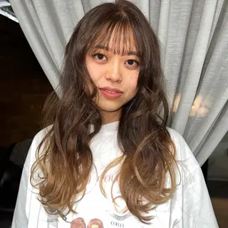 カラー Iris./ kawai nanaのヘアスタイル