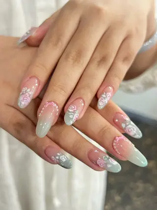 ネイル SWEETNAIL 💅🏻のネイルデザイン